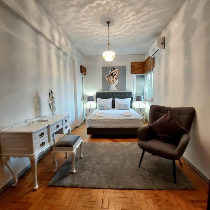Apartment Oliva 50 - 4br, Office And Balcony Lissabon